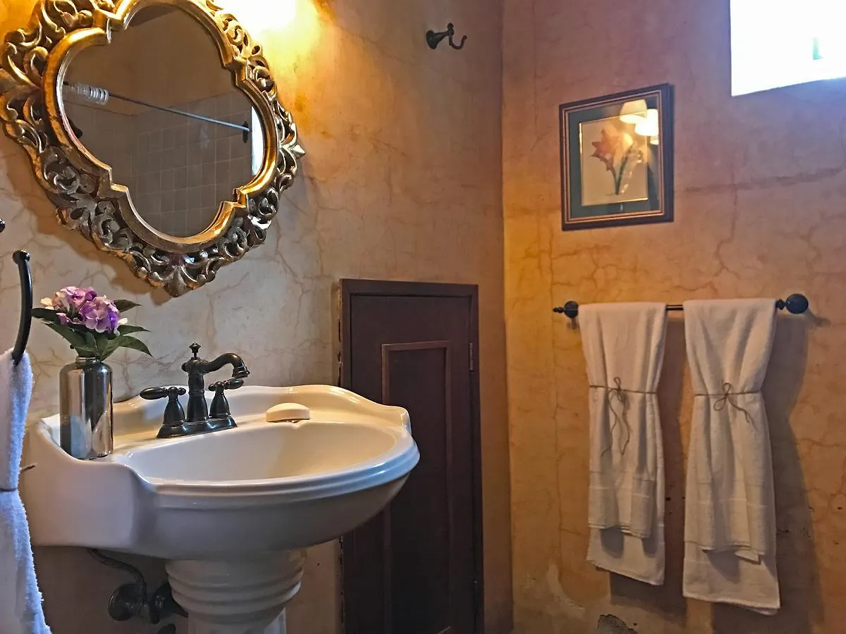 Casa Roja Villa Antigua Vakantiehuis